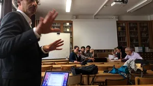 Pot fi recuperate libertăţile pierdute în timpul restricţiilor? Pierre-Henri Tavoillot, despre puterea de revenire a democraţiilor