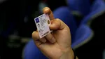 Guvernul a aprobat verificarea persoanelor cu handicap grav care deţin permis de conducere
