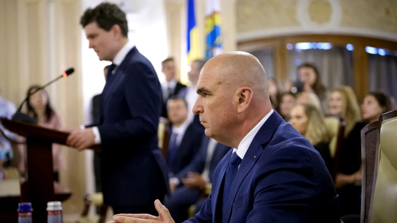 Mircea Abrudean explică absența lui Ilie Bolojan de la depunerea jurământului lui Nicușor Dan: „Așa este protocolul”