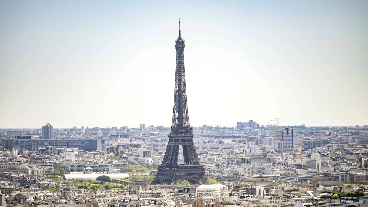 Mai mult de două treimi dintre locuitorii Parisului s-au născut în altă parte