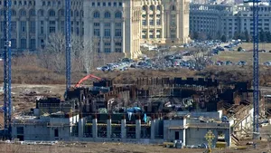 Un obuz din al Doilea Război Mondial, descoperit pe şantierul Catedralei Mântuirii Neamului