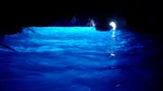 Insula unde împărații romani aveau piscină privată într-o peșteră. Apa e atât de limpede încât pare generată pe calculator
