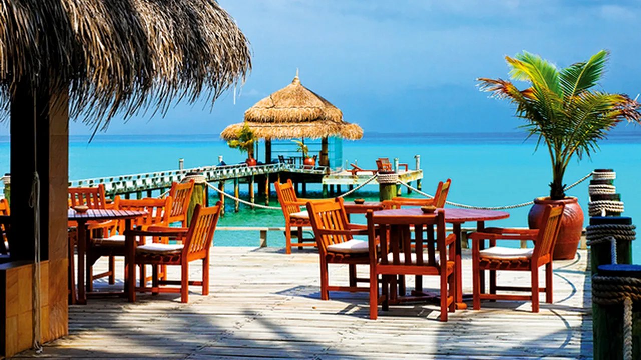 O familie de români a dat 84.000 de euro pentru o vacanţă de 12 zile în Maldive