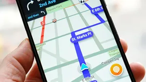 Un german a păcălit Google Maps folosind un truc simplu. A avut nevoie doar de un căruţ şi câteva telefoane mobile