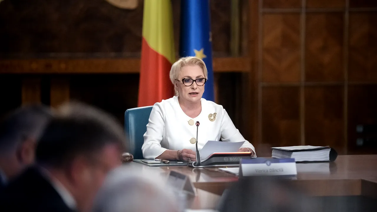 Hotărâri de guvern, pe ultima sută de metri. Executivul demis a aprobat alocarea a 400 milioane de lei pentru facturile curente prin PNDL