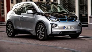 În Bucureşti, piaţa platformelor de car sharing devine din ce în ce mai competitivă