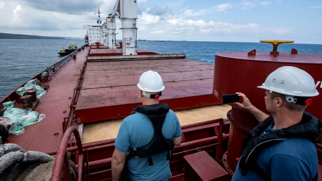 Rusia încearcă să atragă investitori din toată lumea în Arctica