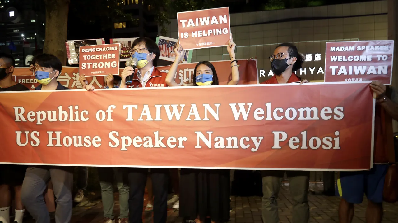 Pelosi susţine democraţia din Taiwan, nu modificarea statutului. China: Reunificarea este ireversibilă