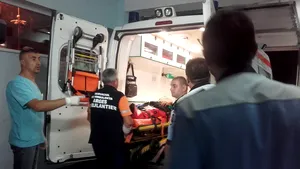 Muncitor la Dacia, rănit în accidentul cu victime multiple: Autobuzul a rămas fără frâne - VIDEO