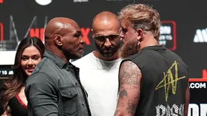 Jake Paul îl învinge pe Mike Tyson prin decizie unanimă