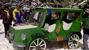 Aproximativ 3.000 de persoane în staţiunea Harghita Băi, la 