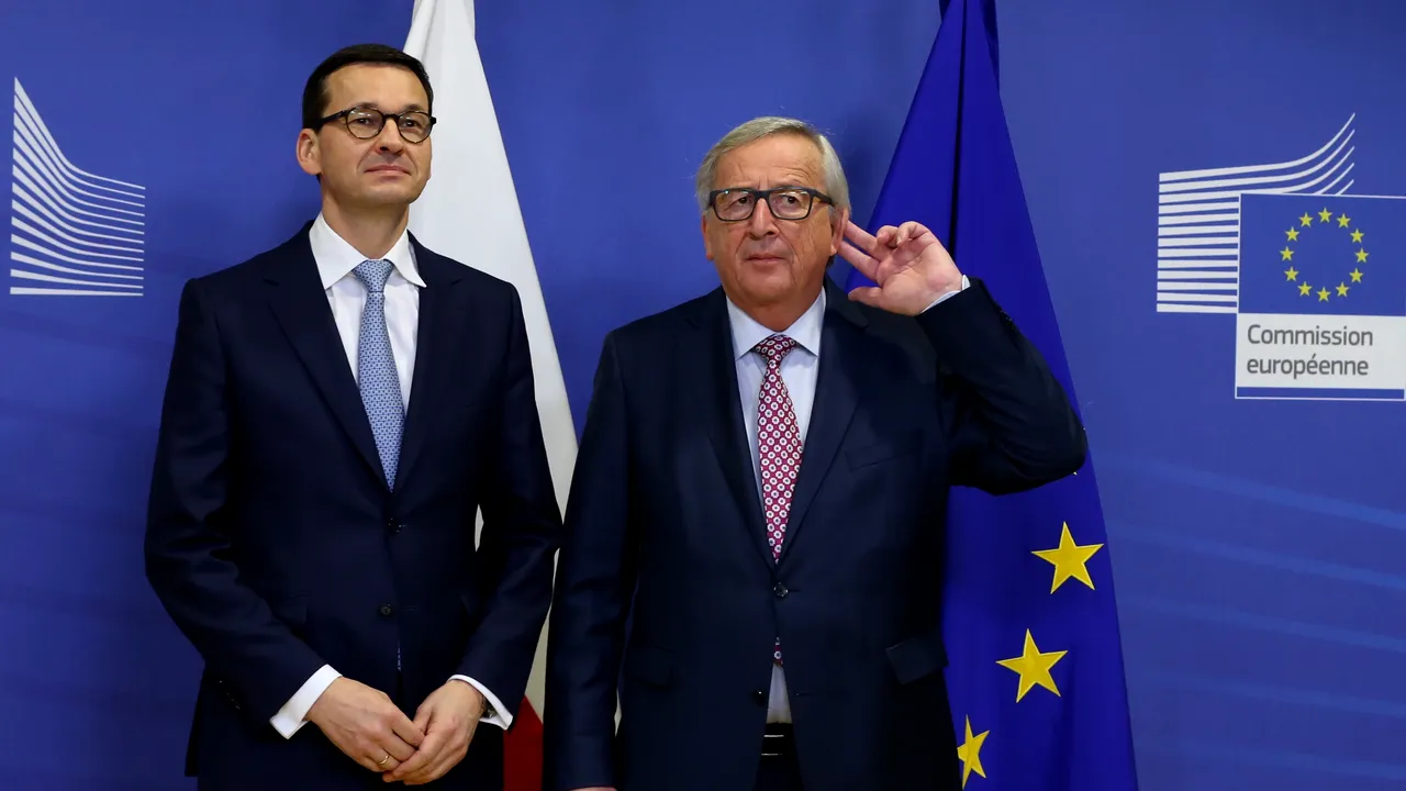 Jean-Claude Juncker: Uniunea Europeană nu se află în război cu Polonia, nu doreşte să îi impună sancţiuni 