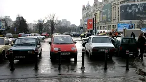 Aproape 200 de taxatori ilegali din parcările Capitalei, amendaţi de poliţiştii locali în trei luni