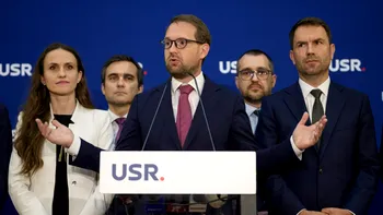 Nouă candidați în cursa pentru șefia USR. Cine sunt cei care vor să conducă partidul