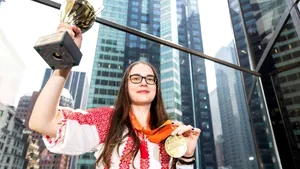 O tânără de 18 ani din România a câştigat Campionatul Mondial Microsoft Office Specialist 2019. Cum îşi explică „genialitatea”