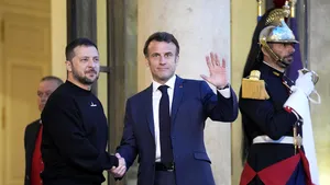 Macron anunţă continuarea asistenţei pentru Ucraina, dar subliniază că nu vrea război cu Rusia