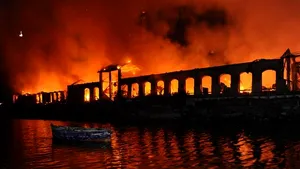 Muzeul Città della Scienza din Napoli, distrus aproape în totalitate de un incendiu