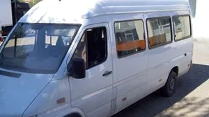 Un tânăr din Constanţa a furat un microbuz plin cu pasageri