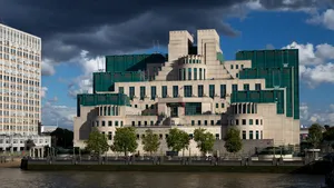 Incident la sediul MI6, din sudul Londrei: Peste 100 de documente valoroase au dispărut