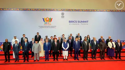 VIDEO Incident la summit. Un diplomat a mâncat toate nucile și și-a lins degetele până i s-a luat bolul din față