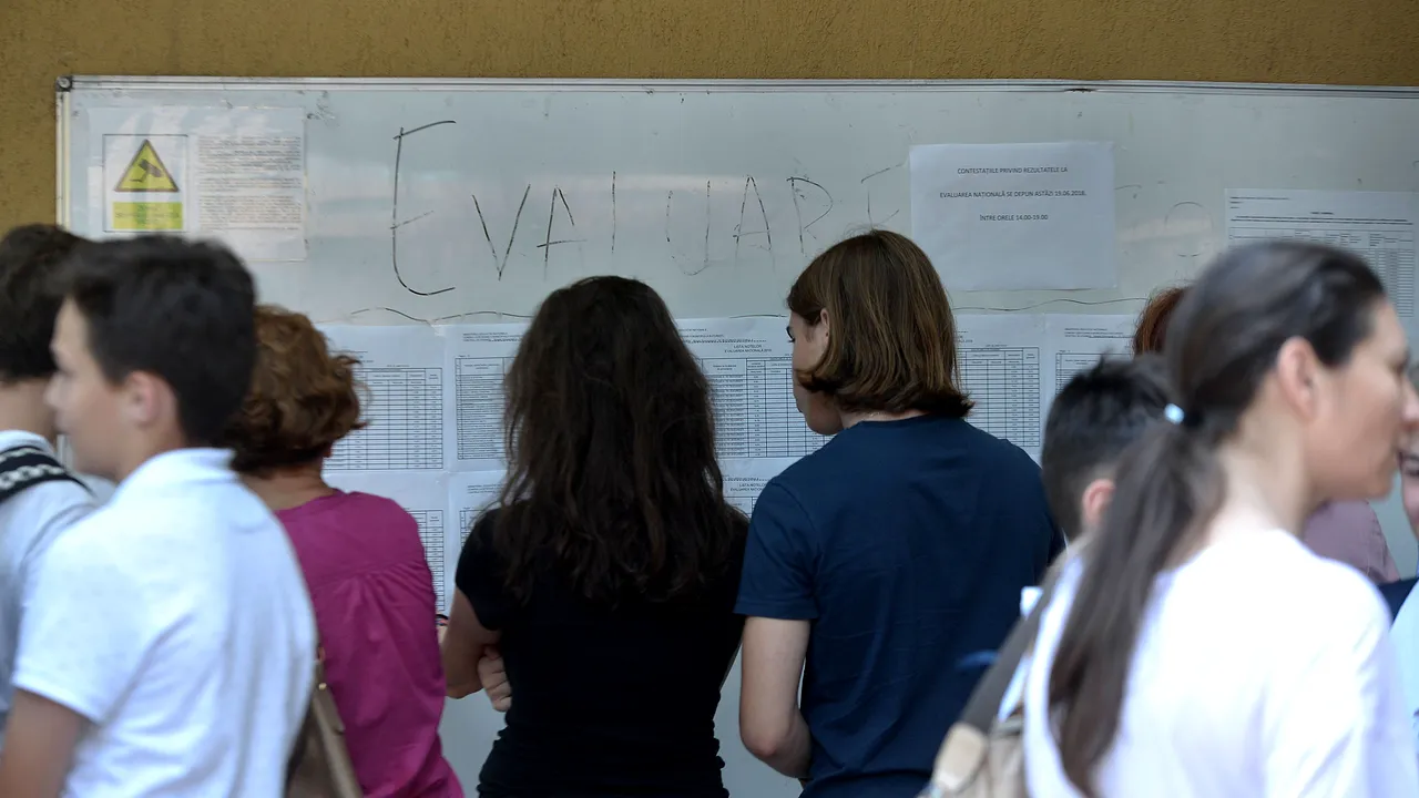 Evaluarea Naţională 2020. Doi elevi din Gorj, surpriză de proporţii la note, după contestaţii: de la 2.25 la 7.90 şi de la 6 la 10