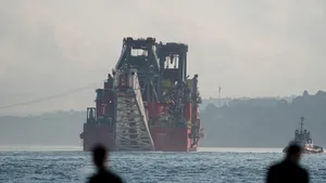 Două nave civile au fost atacate în Marea Neagră. Turcia avertizează că este pusă în pericol siguranța transportului maritim