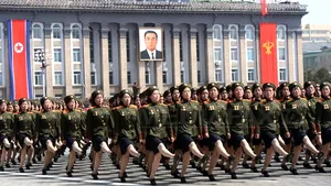 Paradă militară de proporţii uriaşe în Coreea de Nord - VIDEO
