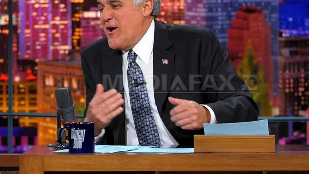 Jay Leno şi Julia Louis-Dreyfus au primit câte o stea pe TV Hall of Fame din Hollywood
