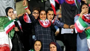 Mişcare de emancipare în Iran: Sute de femei, lăsate să participe la marea finală a Ligii Campionilor Asia