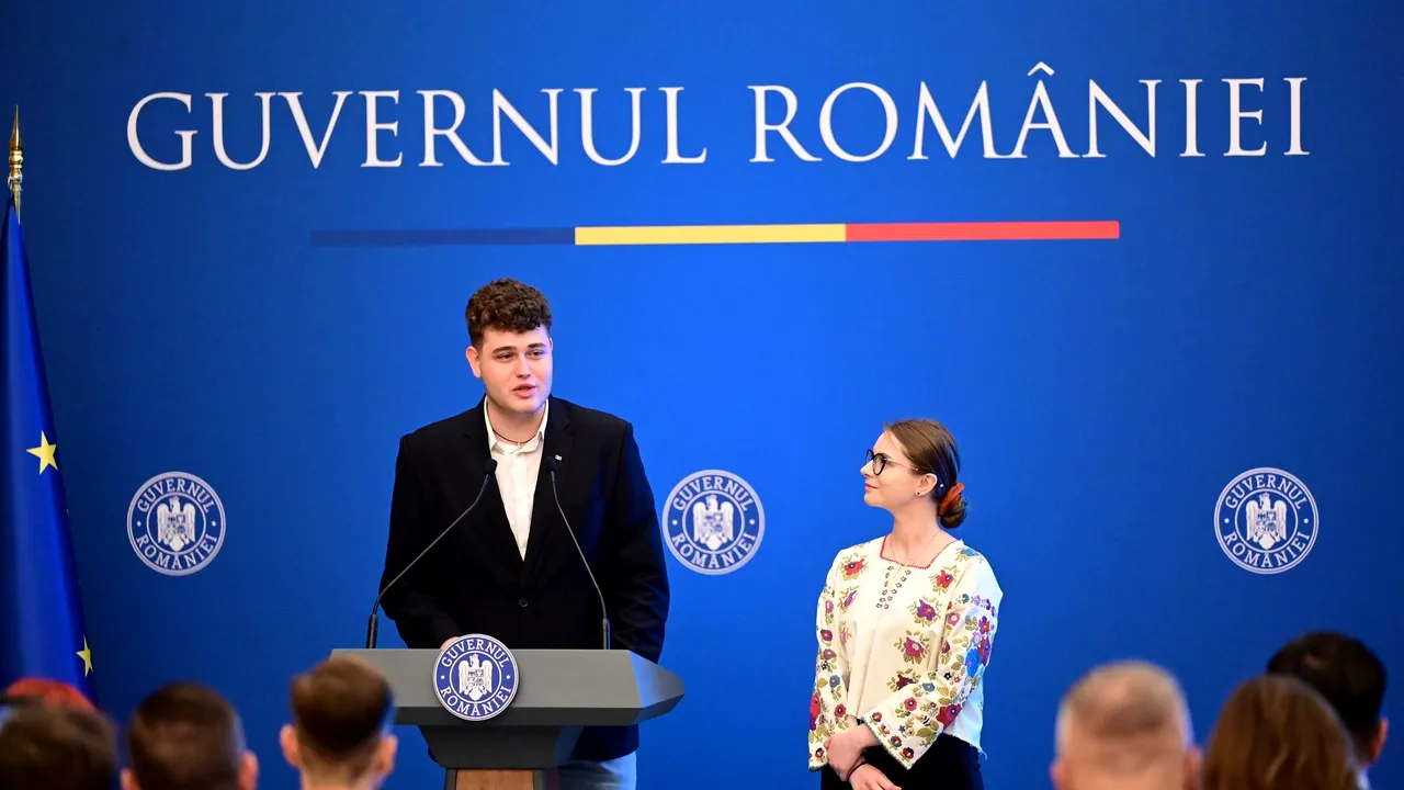 Noii delegaţi de tineret ai României la Naţiunile Unite şi-au preluat mandatul