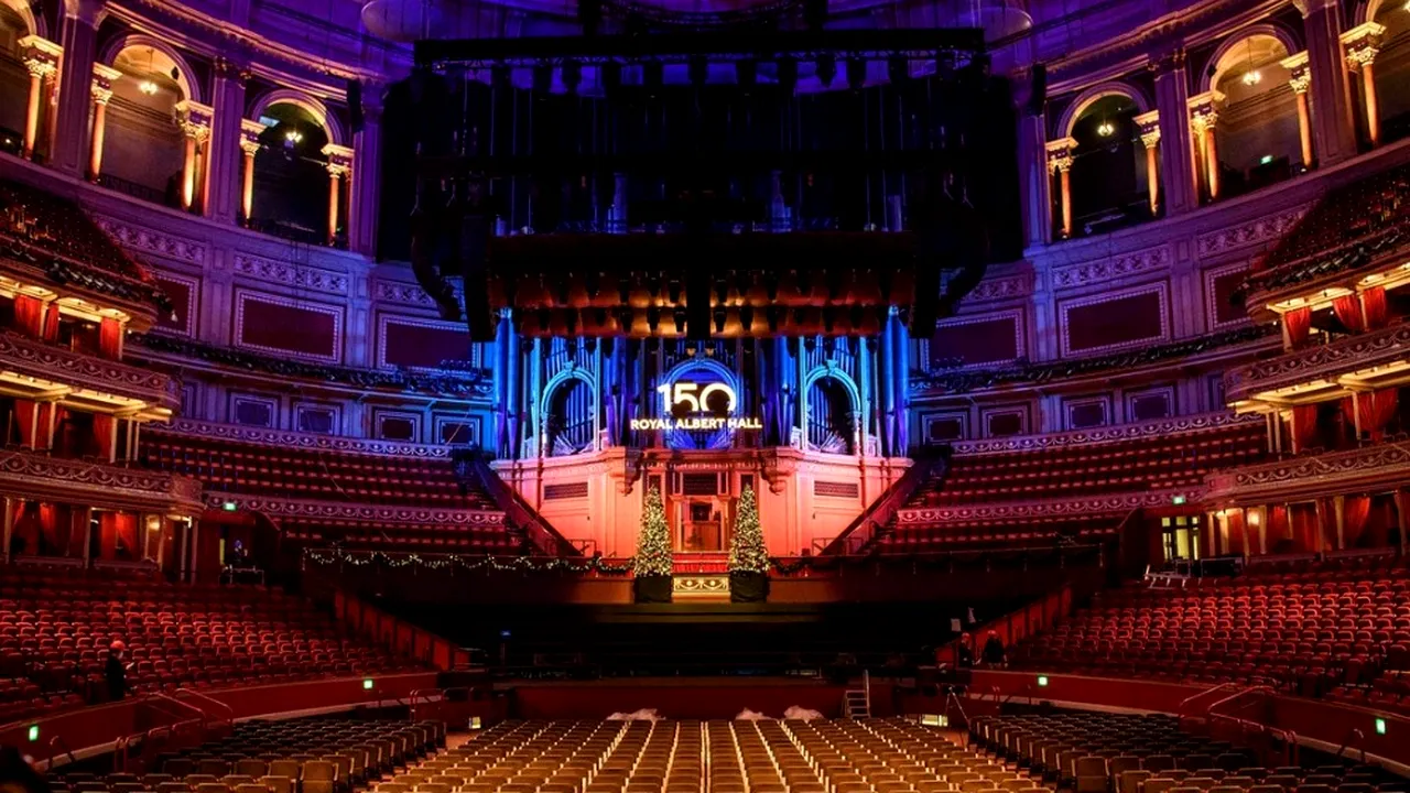 Royal Albert Hall va împlini 150 de ani. Sala de concerte a fost inaugurată de Regina Victoria, în 1871