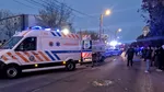 UPDATE. Incendiu generalizat la un bloc social din Constanța. Nouă persoane, transportate la spital