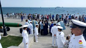 Ziua Marinei: Aproximativ 10.000 de turişti şi constănţeni, aşteptaţi la manifestările de pe Litoral/ Ora la care este programat cel mai mare spectacol naval al anului şi când apare „Zeul Neptun” | VIDEO
