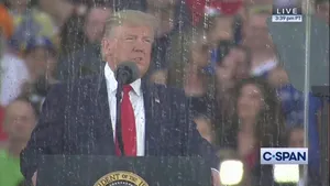 Donald Trump de Ziua Indepedenţei: SUA vor plasa în curând steagul american pe Marte / Nimic nu este imposibil pentru America | FOTO VIDEO