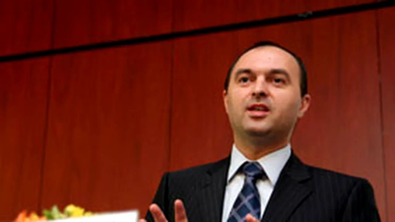 Adomniţei: Pact pentru educaţie, posibil după depolitizarea sistemului