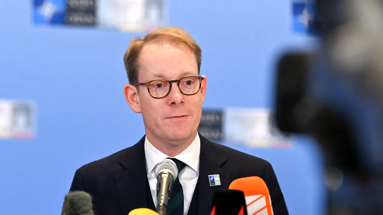 Ministrul suedez de externe: NATO trebuie să creeze mai multe dificultăţi strategice pentru Rusia