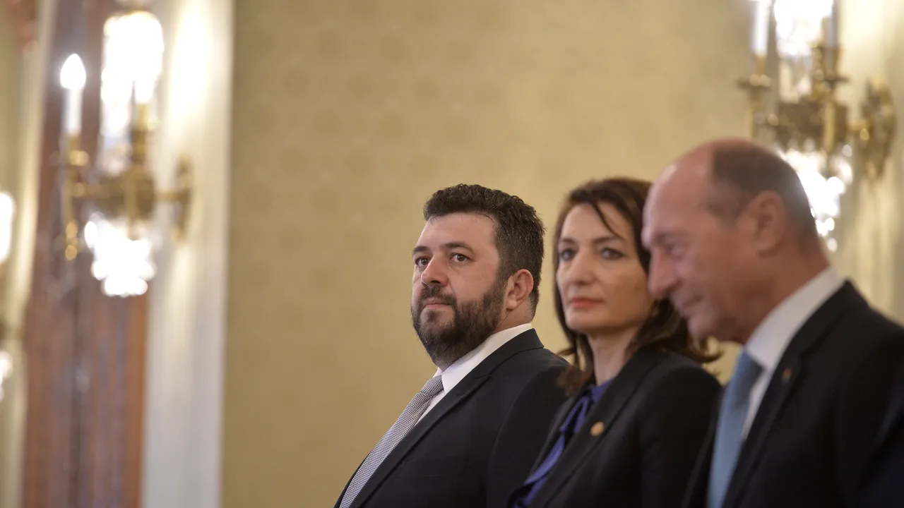 Dorin Bădulescu a demisionat din PMP. Motivul este incompatibilitatea cu unii colegi din conducere