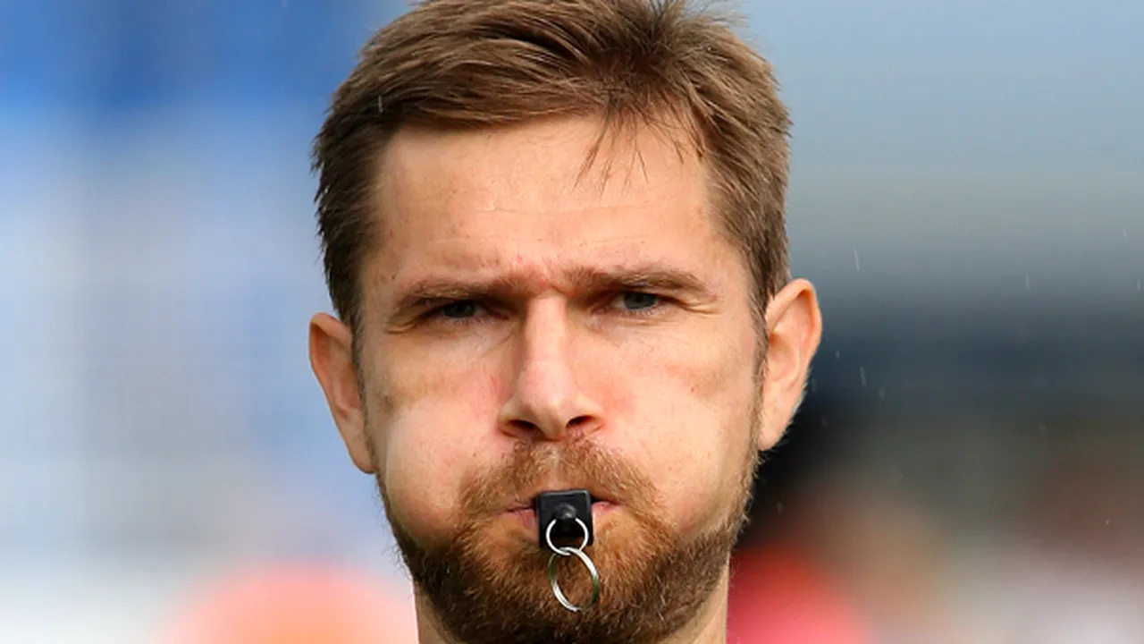 Alexandru Tudor arbitrează derbiul Dinamo - Steaua