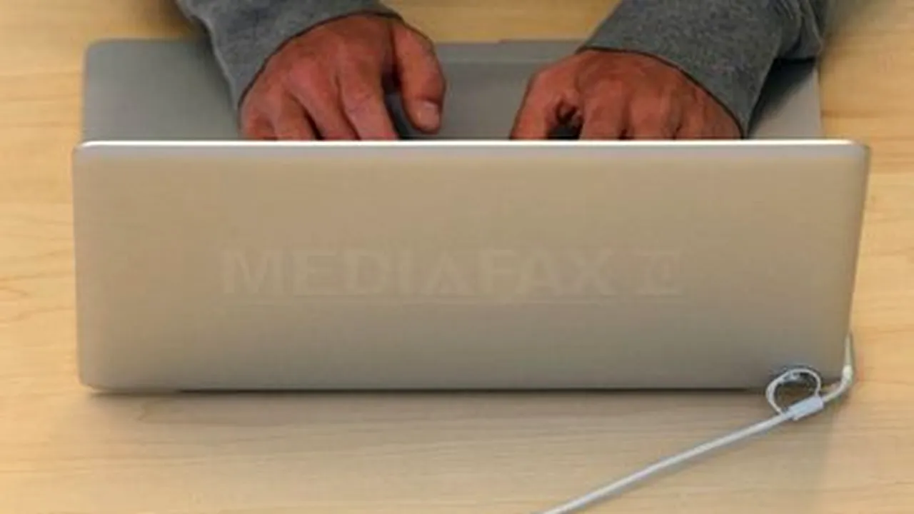 Over 90% Of Romanians Aged 16 To 24 Navigate The Internet - Poll
