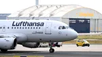 Lufthansa își extinde influența în Europa. Compania germană cumpără 44,9% din TAP Air Portugal