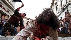 MEDIAFAX ZOOM: Paştele ortodox 2013 - GALERIE FOTO