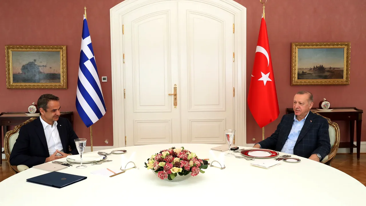 Turcia şi Grecia se reîmprietenesc. „Cred că am pus bazele pentru îmbunătăţirea relaţiilor noastre”