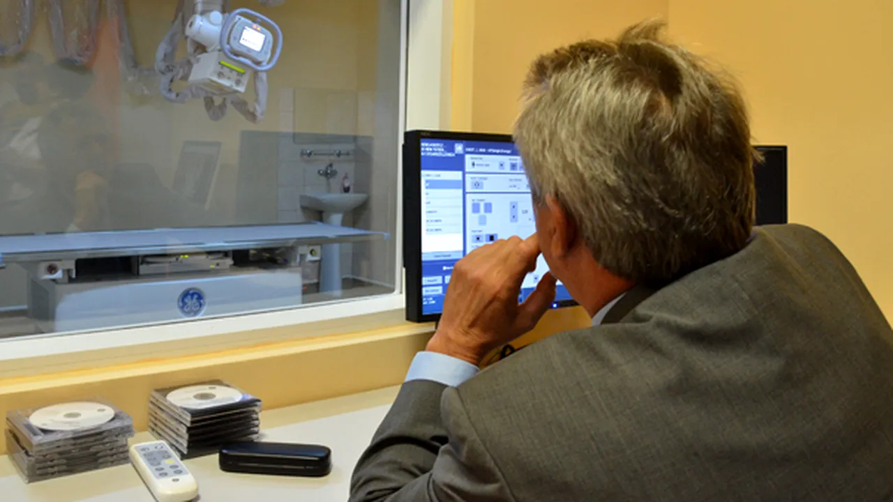Aparat radiologic digital, de 1,4 milioane lei, achiziţionat de Spitalul Judeţean din Oradea - FOTO