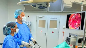 Poveşti care vindecă. A pierdut 40 kg. după o intervenţie de chirurgie bariatrică şi a ajuns să se iubească din nou