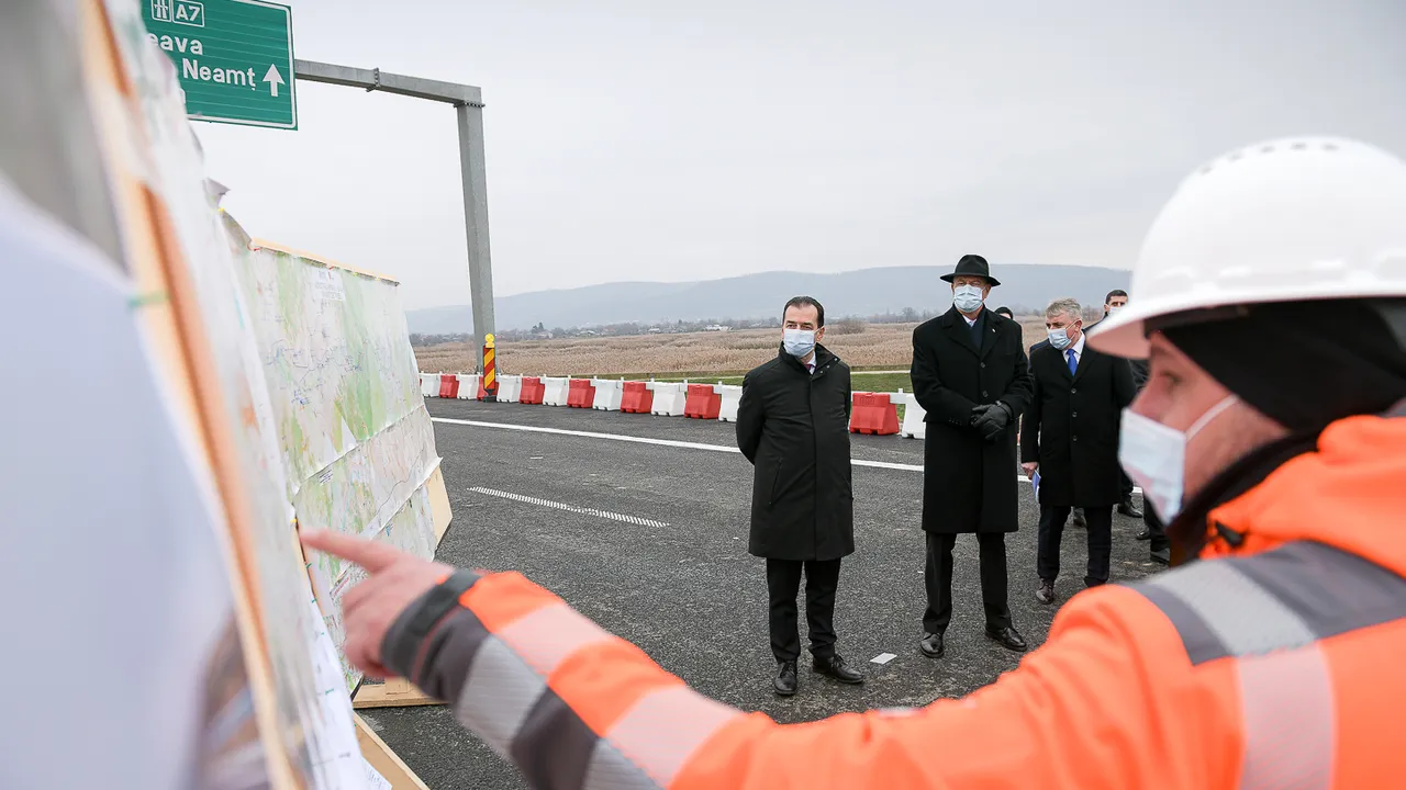 Ce se alege de România! Guvernul promite 3.000 de km de autostrăzi şi drumuri expres în 10 ani. România a construit, în medie 60 de km pe an. Care sunt explicaţiile