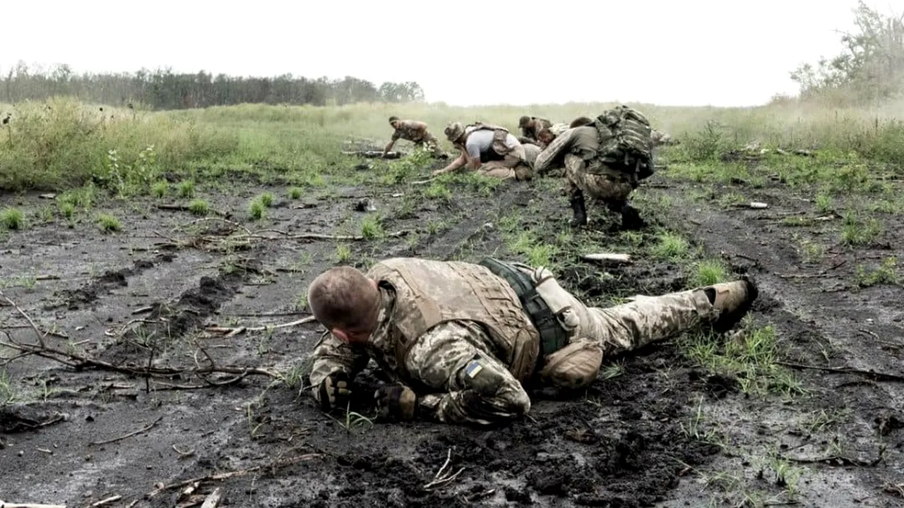 Statul Major General: Armata ucraineană îi loveşte în forţă pe invadatorii ruşi
