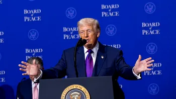 NEWS ALERT Președintele Donald Trump ar putea veni la București. El va fi invitat la un summit NATO