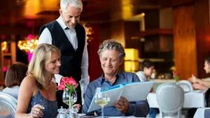 Cât de grav au fost afectate restaurantele de criză: 46,7% dintre proprietari se declară nemulţumiţi