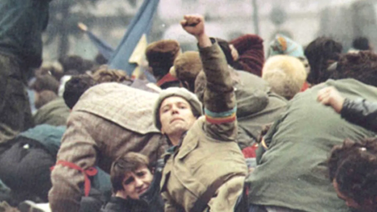 Senatul s-a întrunit într-o şedinţă solemnă dedicată Revoluţiei din 1989