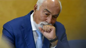 Varujan Vosganian: Membrii PNL proveniți din ALDE nu vor participa la Congresul Extraordinar al PNL. Bolojan a procedat ca Lenin